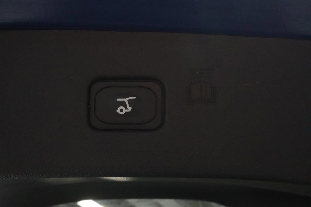 Certified 2024 Ford Edge SEL w/ Convenience Package image 21