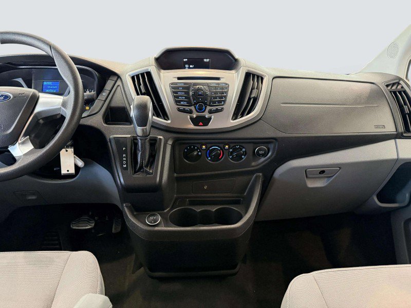 Used 2019 Ford Transit 350 XLT RWD image 18