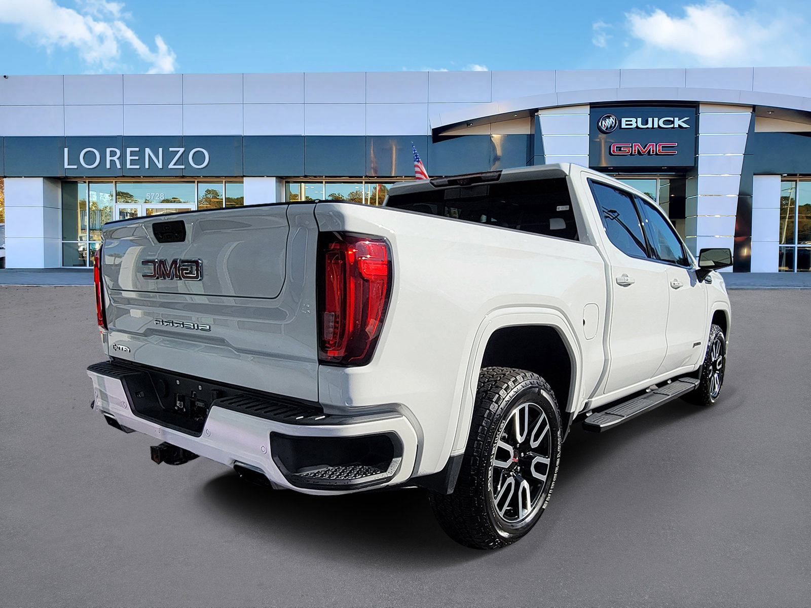Used 2020 GMC Sierra 1500 AT4 w/ AT4 Premium Package image 4