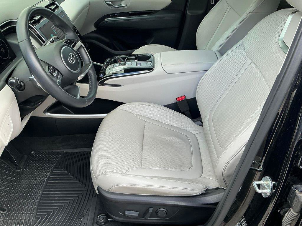 Used 2022 Hyundai Tucson Limited FWD image 12