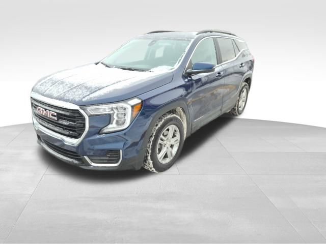 Used 2022 GMC Terrain SLE w/ Driver Convenience Package image 1