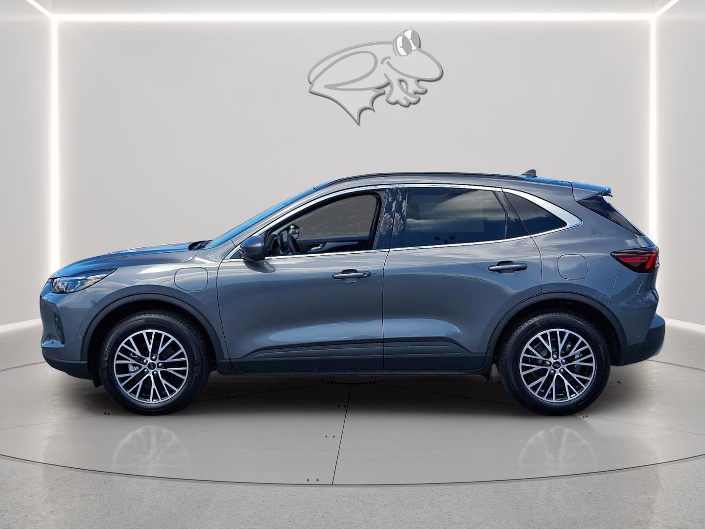 New 2024 Ford Escape SE w/ PHEV Premium Package FWD image 2