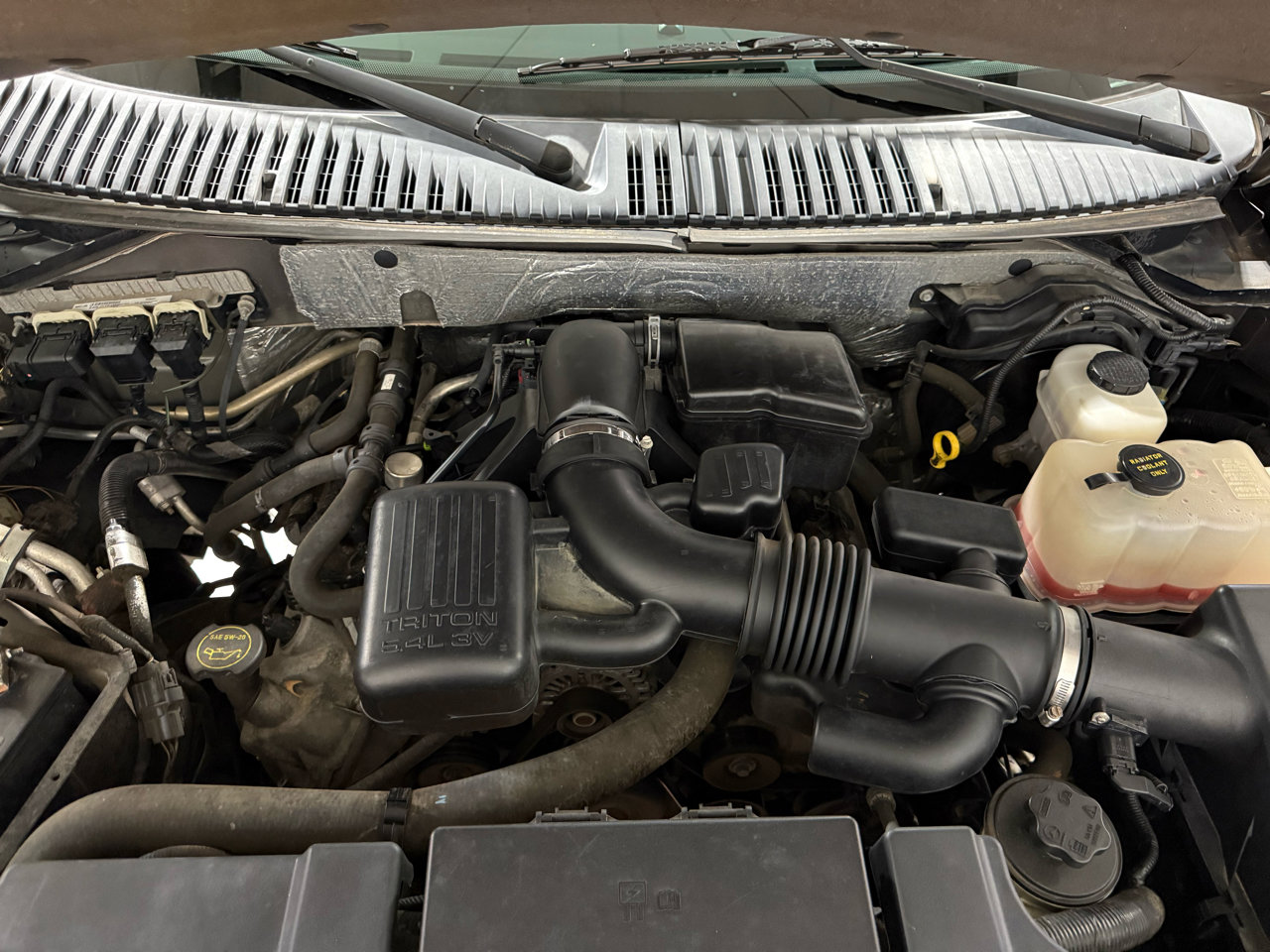 Used 2014 Ford Expedition Limited w/ Equipment Group 301A image 35