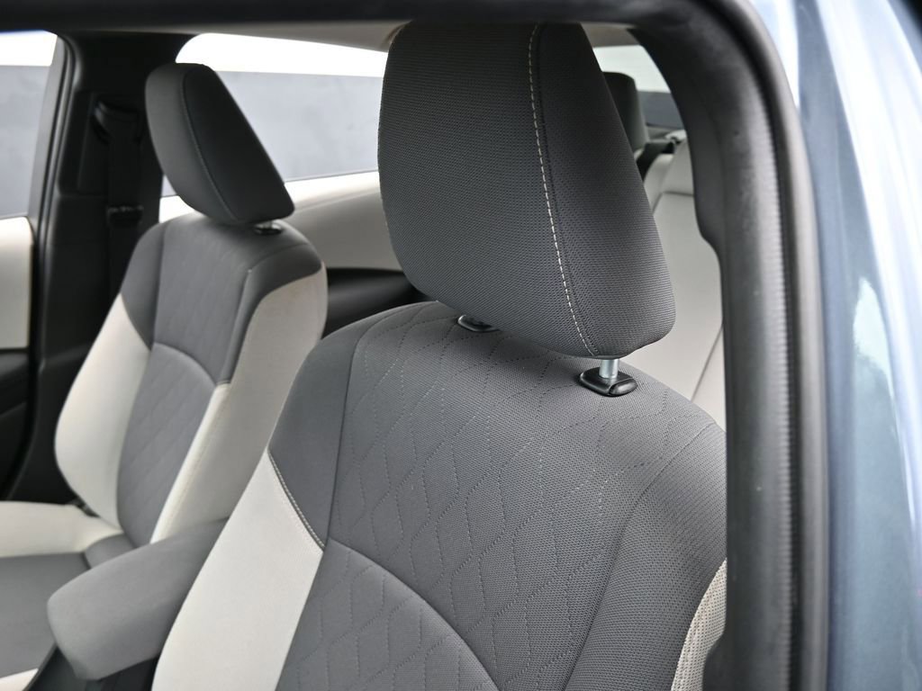 Used 2024 Toyota Corolla LE image 16