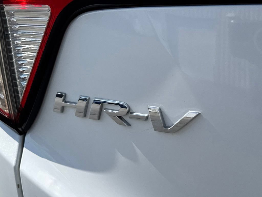 Certified 2021 Honda HR-V LX image 11