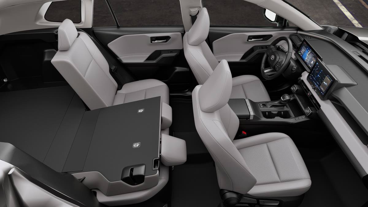 New 2026 Toyota RAV4 XLE Premium w/ Panoramic Sun Roof Package FWD image 4