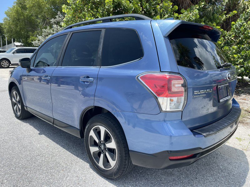 Used 2018 Subaru Forester 2.5i Limited AWD/4WD image 5