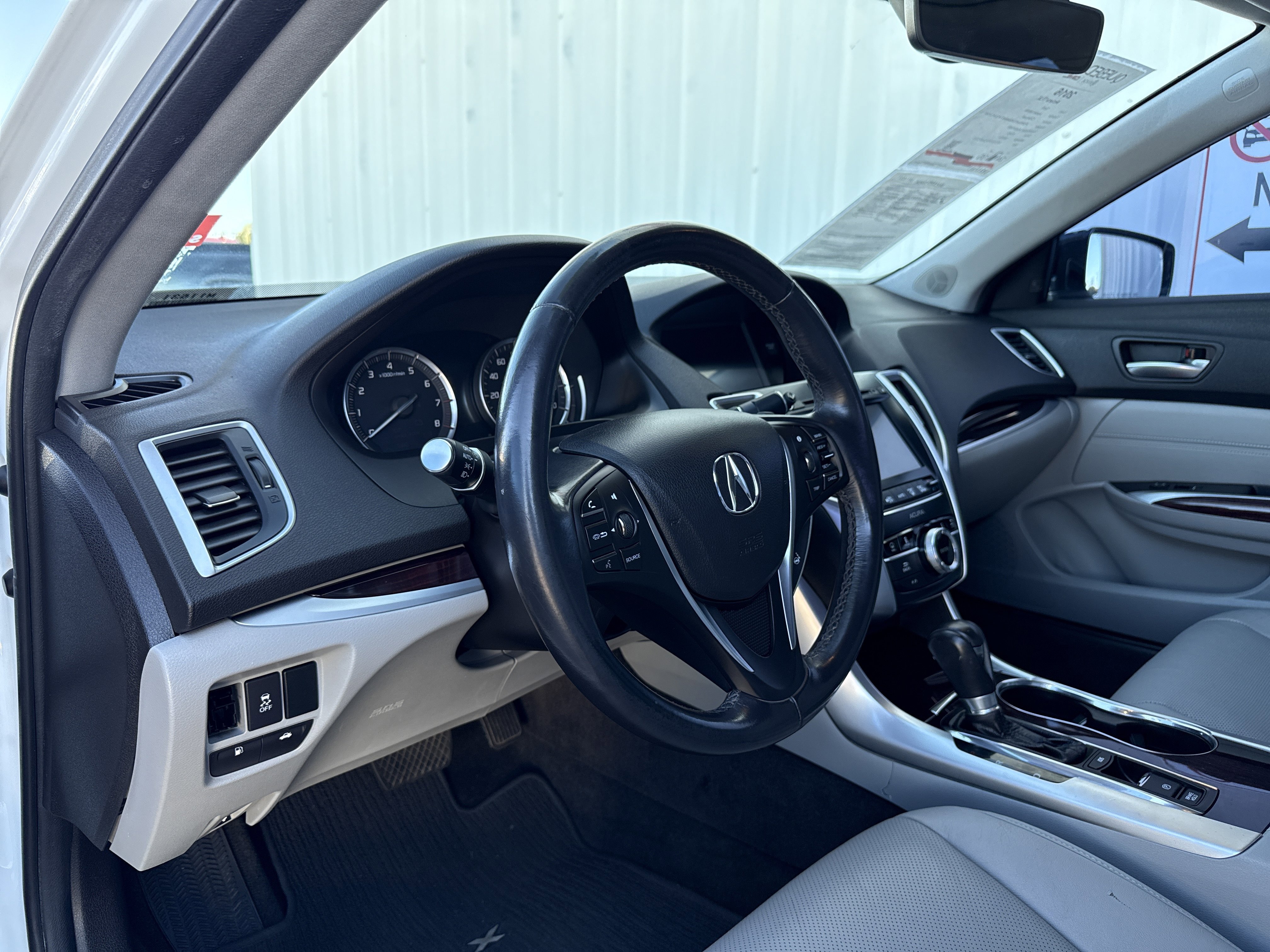 Used 2016 Acura TLX Tech image 12