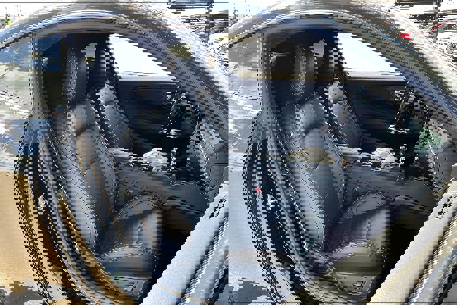 Used 2025 Ford Mustang GT Premium image 9