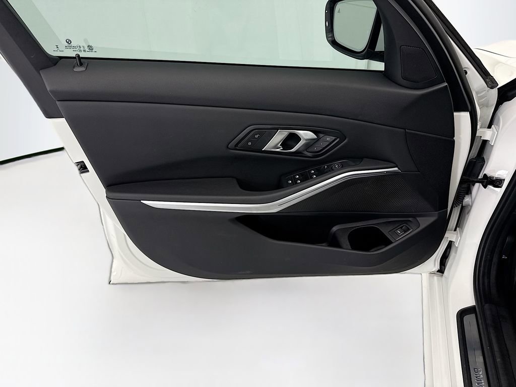 Certified 2024 BMW 330i Sedan w/ Convenience Package RWD image 23