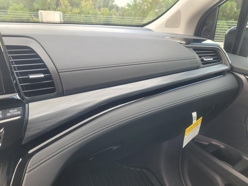 New 2026 Honda Odyssey Elite image 13