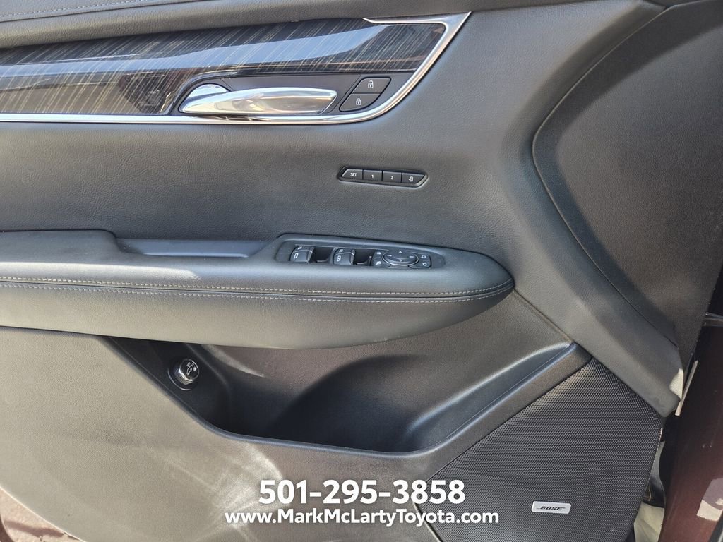 Used 2022 Cadillac XT6 Premium Luxury FWD image 28