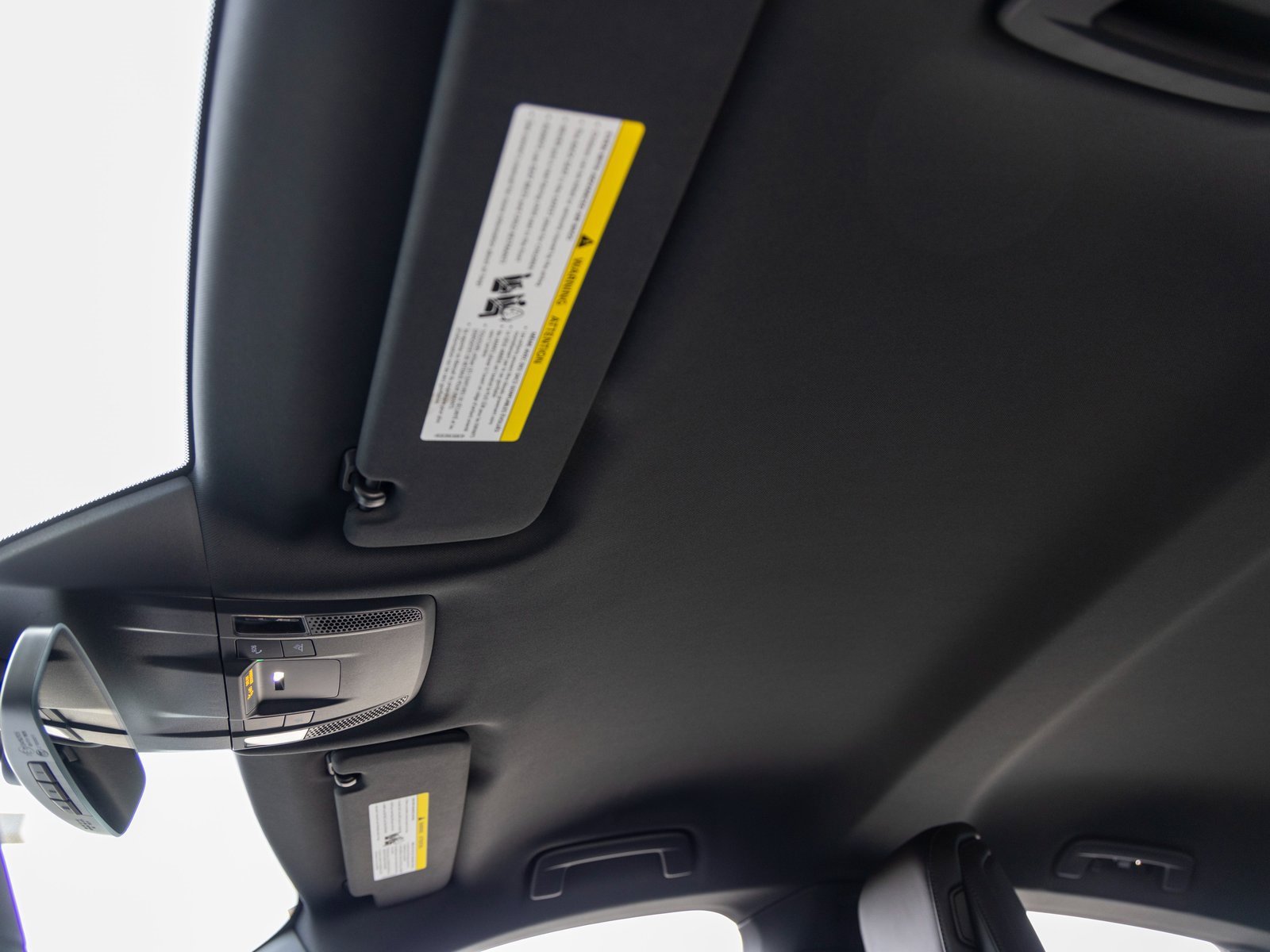 New 2025 Porsche Taycan image 26