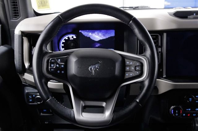 Used 2022 Ford Bronco Wildtrak image 14