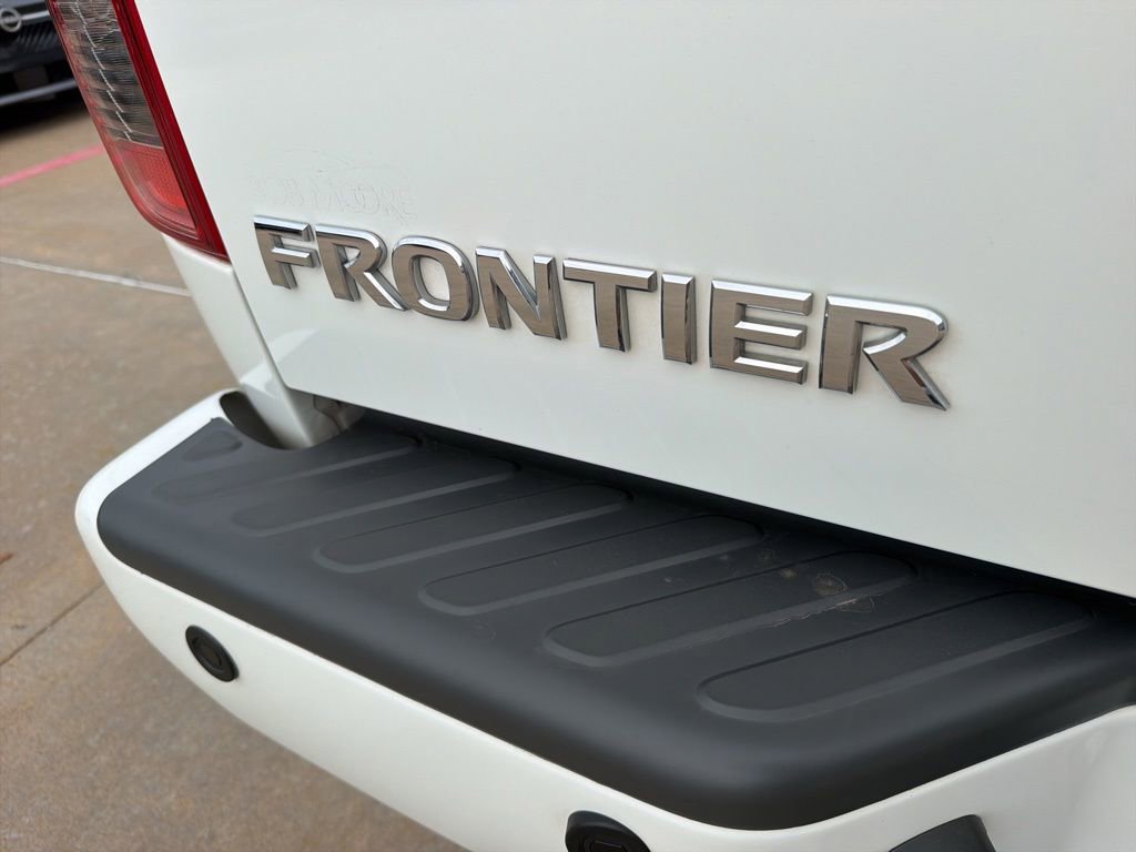Used 2020 Nissan Frontier SV RWD image 10
