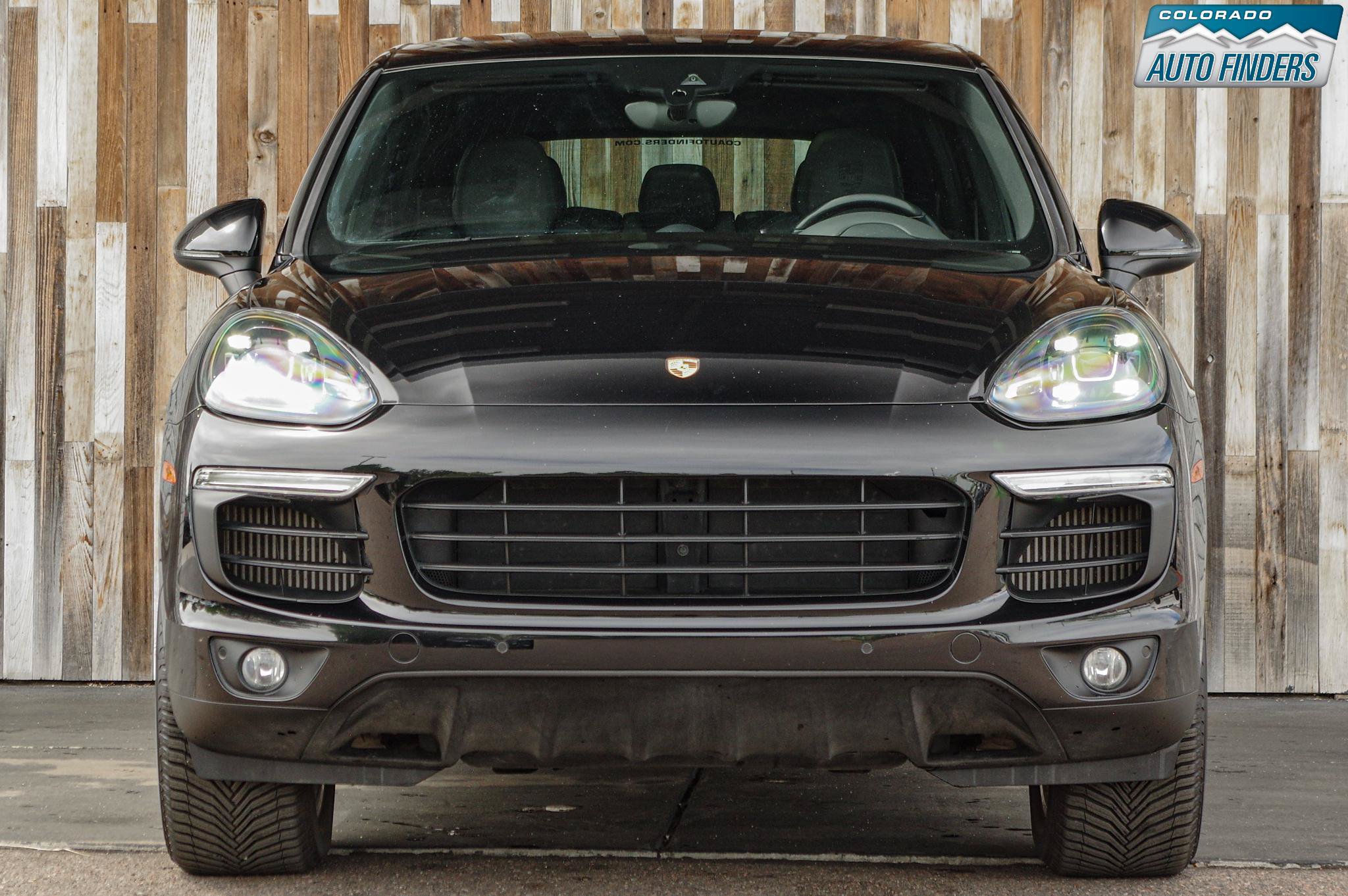 Used 2017 Porsche Cayenne S AWD/4WD image 6
