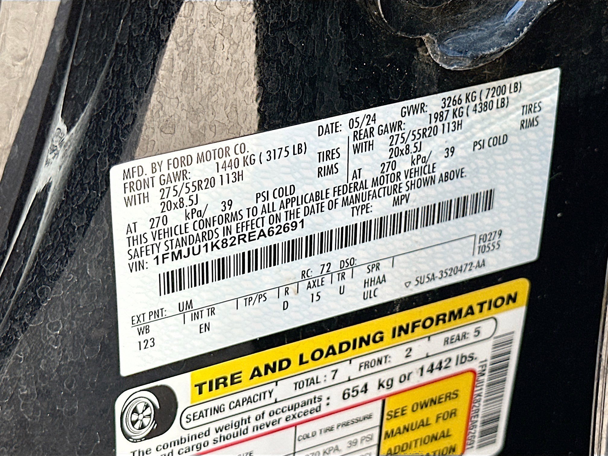 Used 2024 Ford Expedition Limited image 12