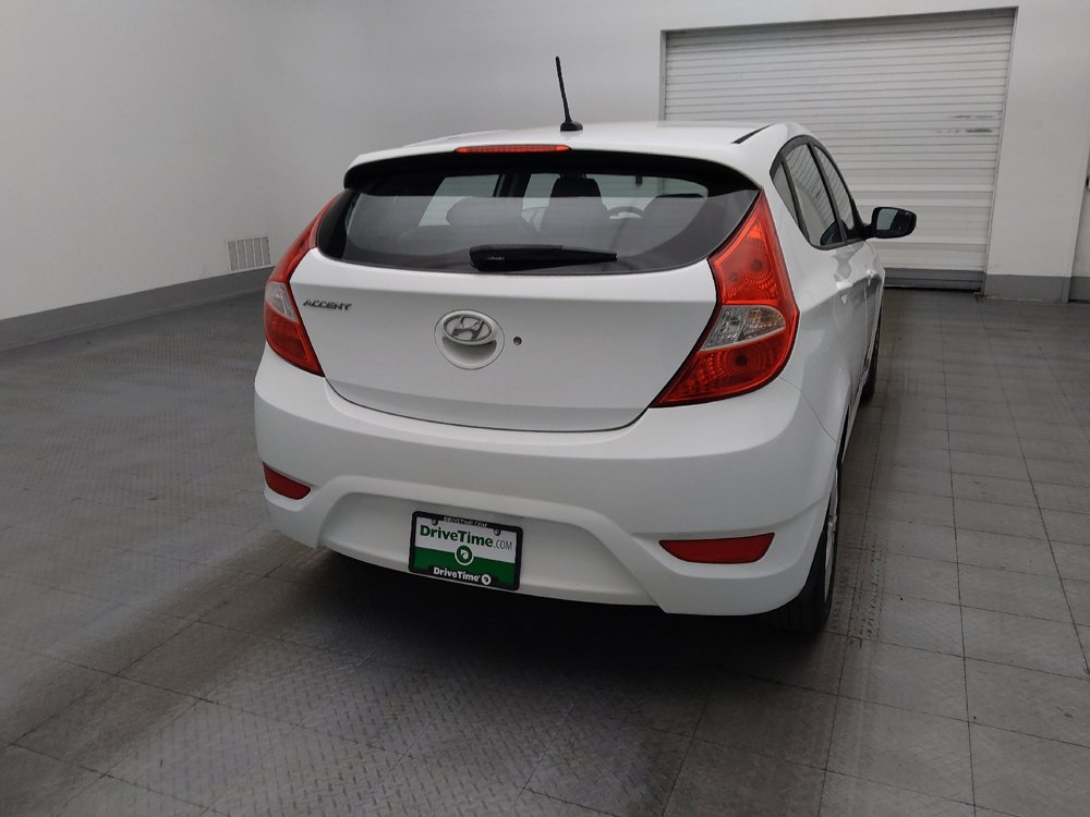 Used 2013 Hyundai Accent SE FWD image 7