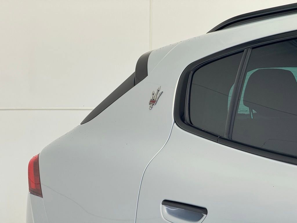 Used 2024 Maserati Grecale Trofeo image 41