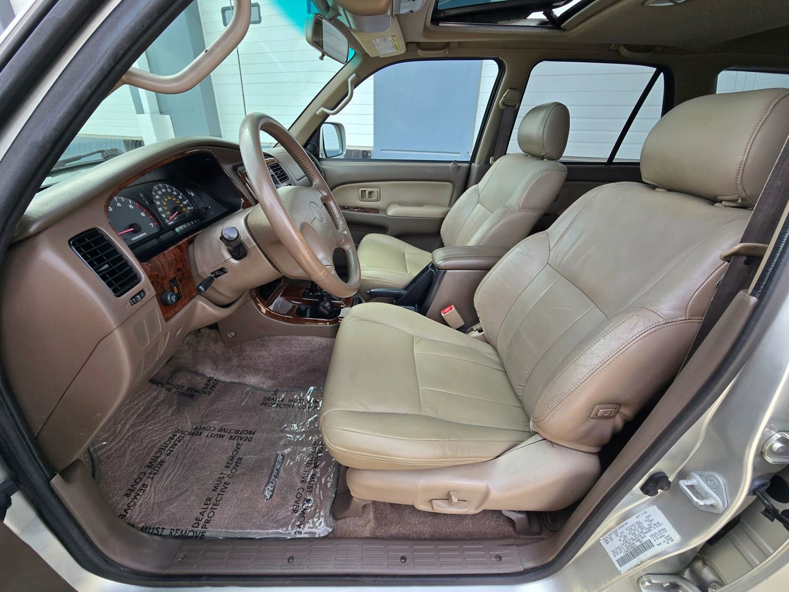 Used 1999 Toyota 4Runner Limited AWD/4WD image 12