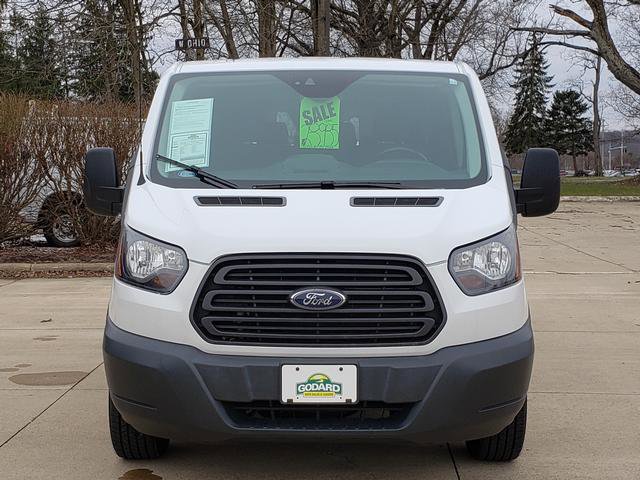 Used 2017 Ford Transit 150 XL image 9