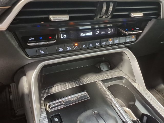 Used 2025 MAZDA CX-70 Plug-In Hybrid w/ Premium Pkg AWD/4WD image 12