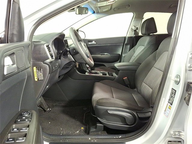 Used 2020 Kia Sportage LX image 16