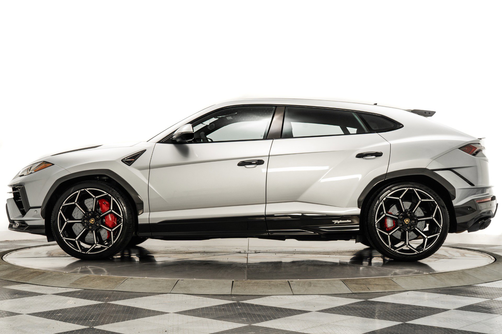 Used 2024 Lamborghini Urus Performante image 6
