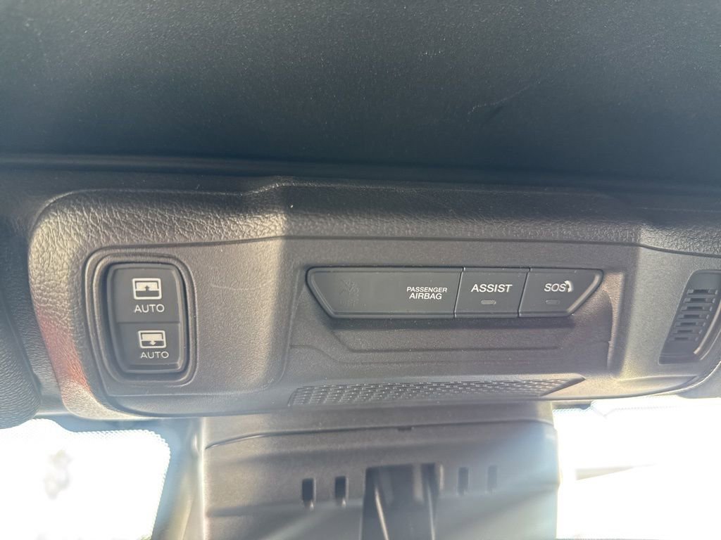 Certified 2025 Jeep Wrangler Unlimited Rubicon 4xe w/ Safety Group image 28