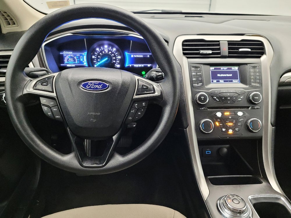 Used 2017 Ford Fusion S image 22