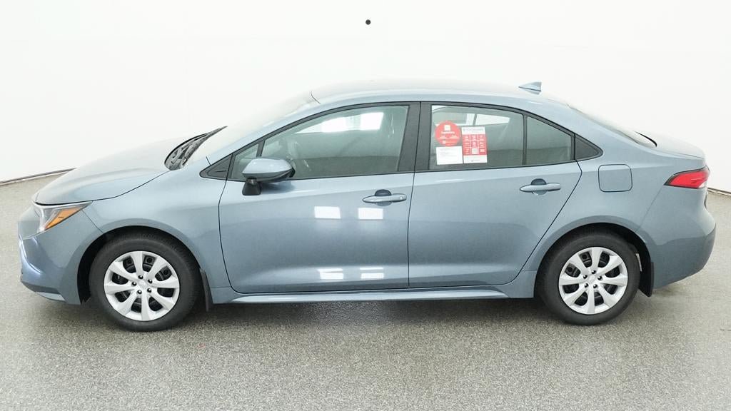 New 2027 Toyota Corolla LE FWD image 3