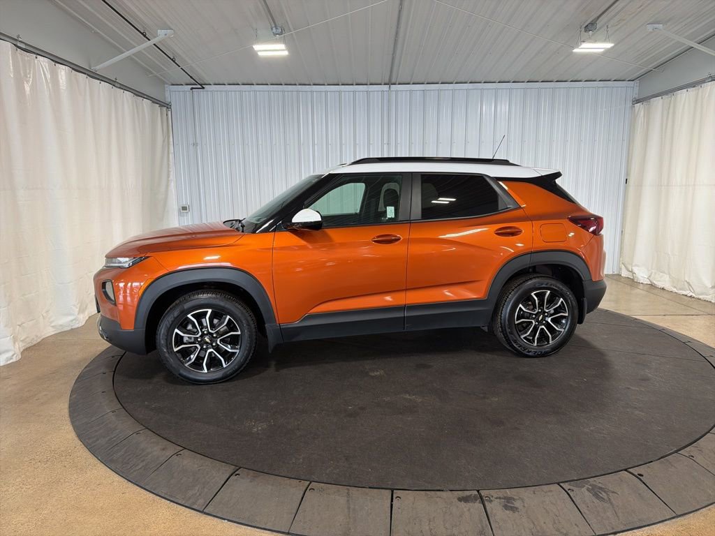 Certified 2022 Chevrolet TrailBlazer ACTIV image 2