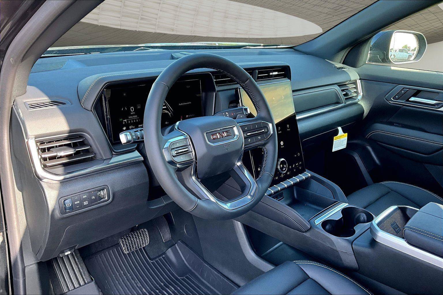 New 2026 GMC Terrain Elevation w/ Elevation Premium Package AWD/4WD image 8