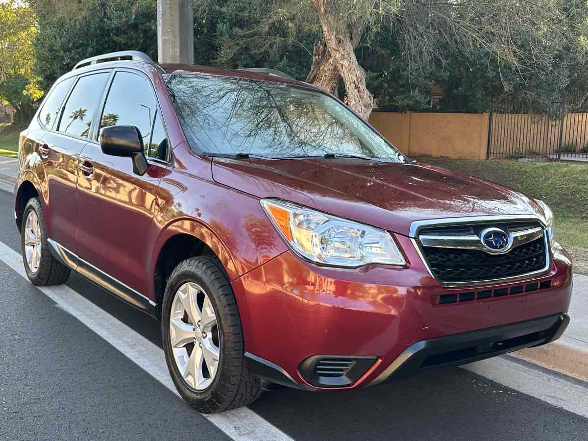 Used 2016 Subaru Forester 2.5i w/ Alloy Wheel Package image 2