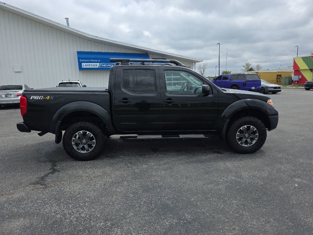 Used 2017 Nissan Frontier PRO-4X AWD/4WD image 6