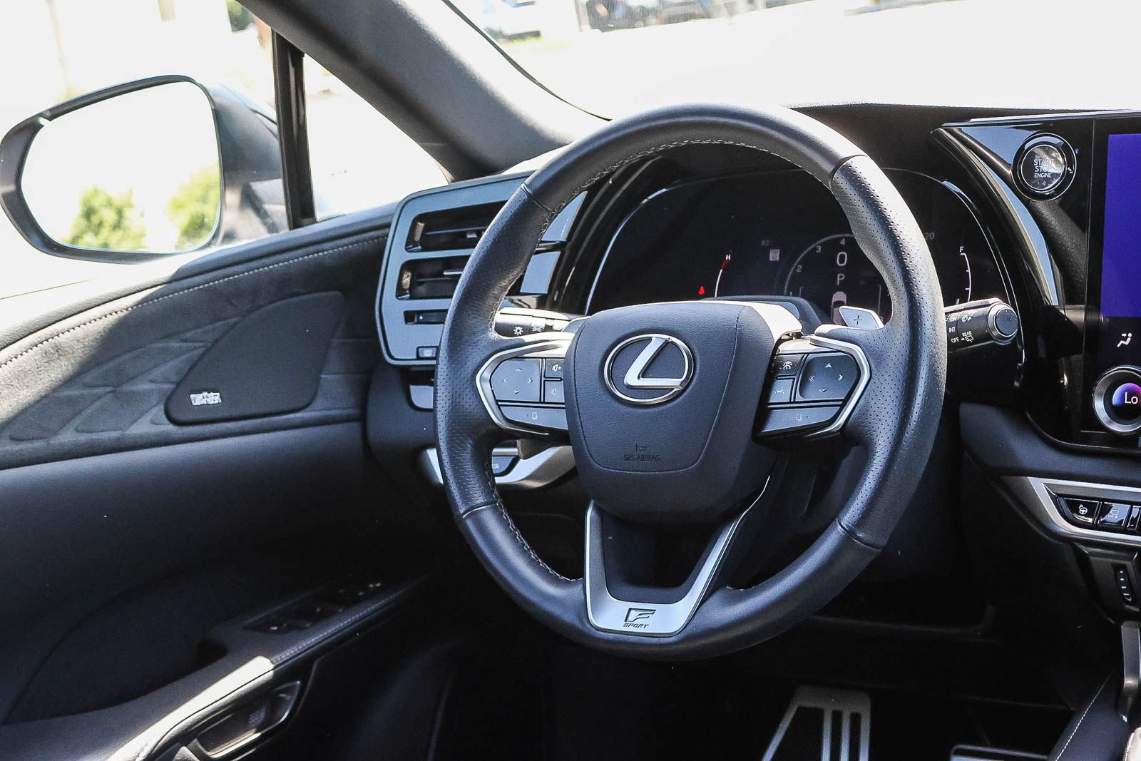 Used 2024 Lexus RX 350 F Sport w/ Convenience Package AWD/4WD image 18