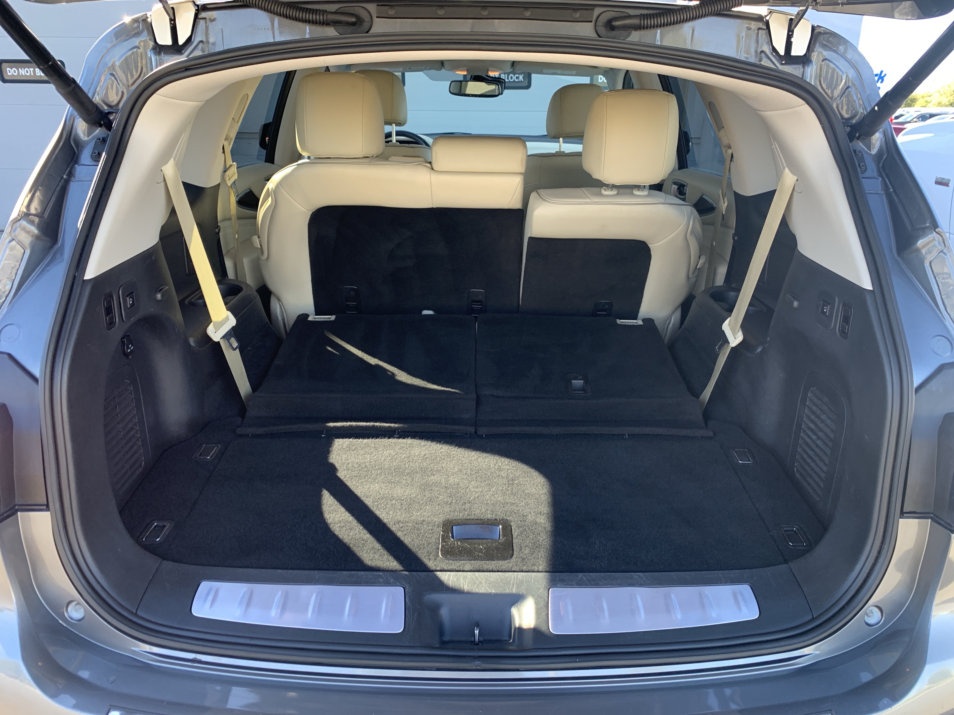 Used 2020 INFINITI QX60 Luxe w/ Sensory Package AWD/4WD image 35