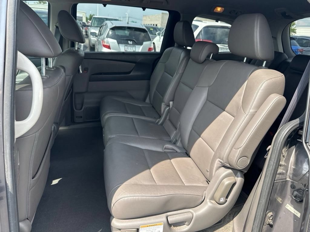 Used 2016 Honda Odyssey Touring image 16