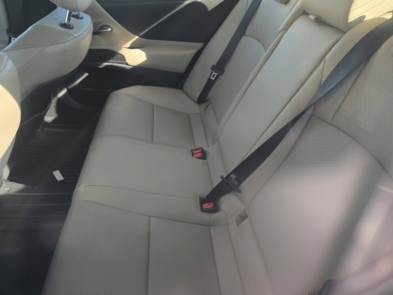 Used 2021 Lexus ES 350 w/ Premium Package image 17