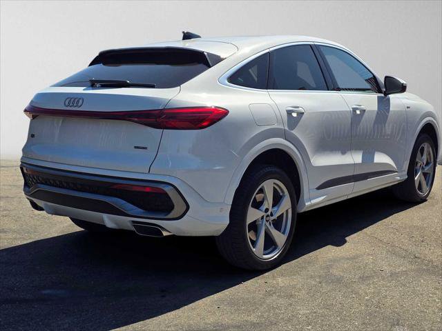 Used 2025 Audi Q5 Premium Plus AWD/4WD image 3