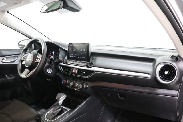 Used 2024 Kia Forte LXS FWD image 16