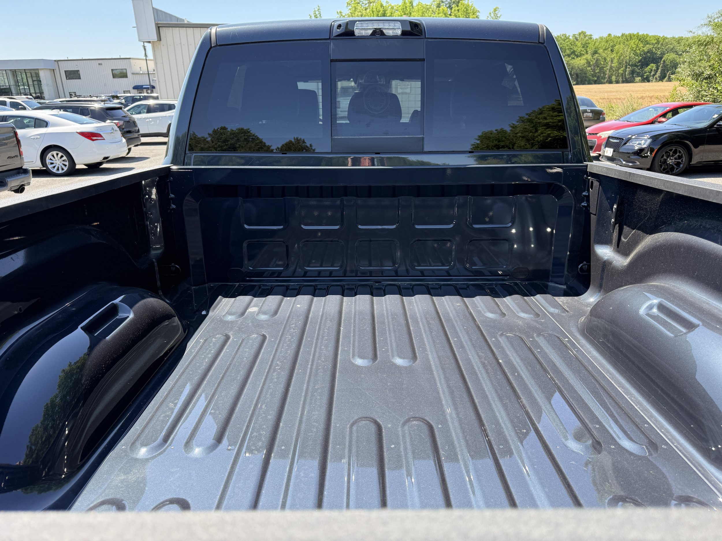 New 2026 RAM 2500 Laramie w/ Night Edition AWD/4WD image 7