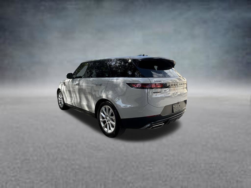 Used 2025 Land Rover Range Rover Sport SE AWD/4WD image 5