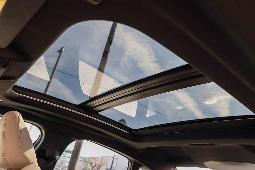 Used 2026 BMW 228i w/ Technology Package image 26