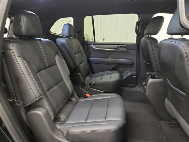 Used 2024 GMC Acadia Elevation image 35