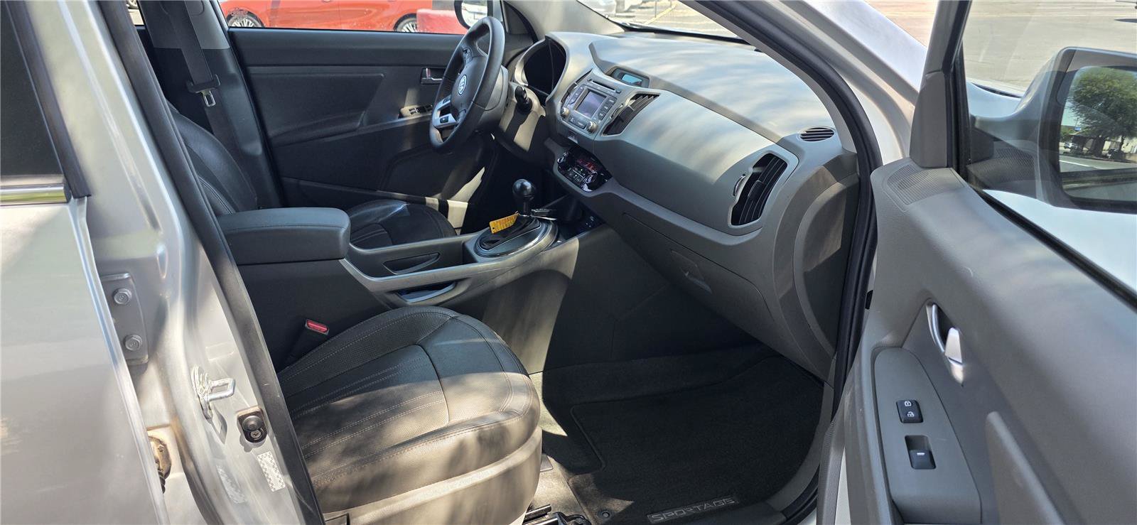Used 2012 Kia Sportage EX w/ EX Premium Pkg FWD image 15