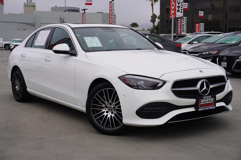 Used 2025 Mercedes-Benz C 300 Sedan image 2