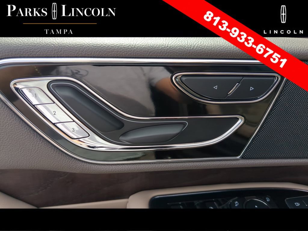 Certified 2024 Lincoln Navigator Premiere image 19