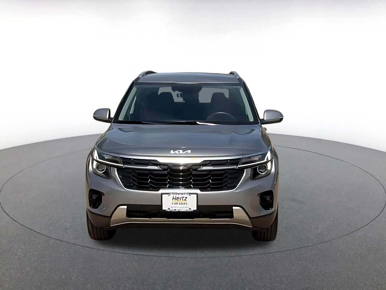 Used 2025 Kia Seltos S image 4
