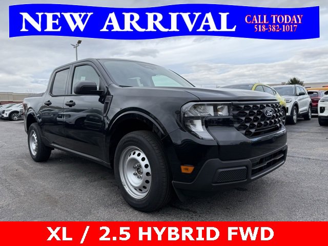 New 2025 Ford Maverick XL